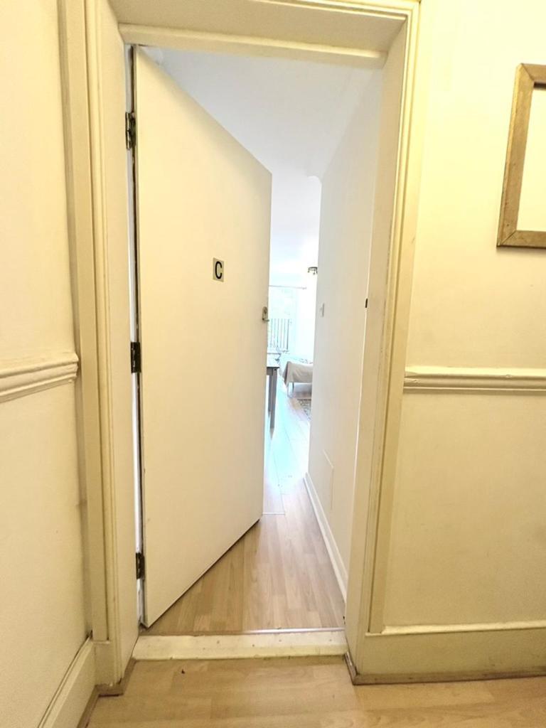 Flat In West Hampstead * London