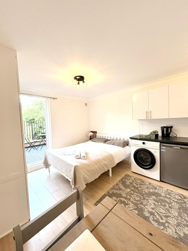 Apartment Flat In West Hampstead *